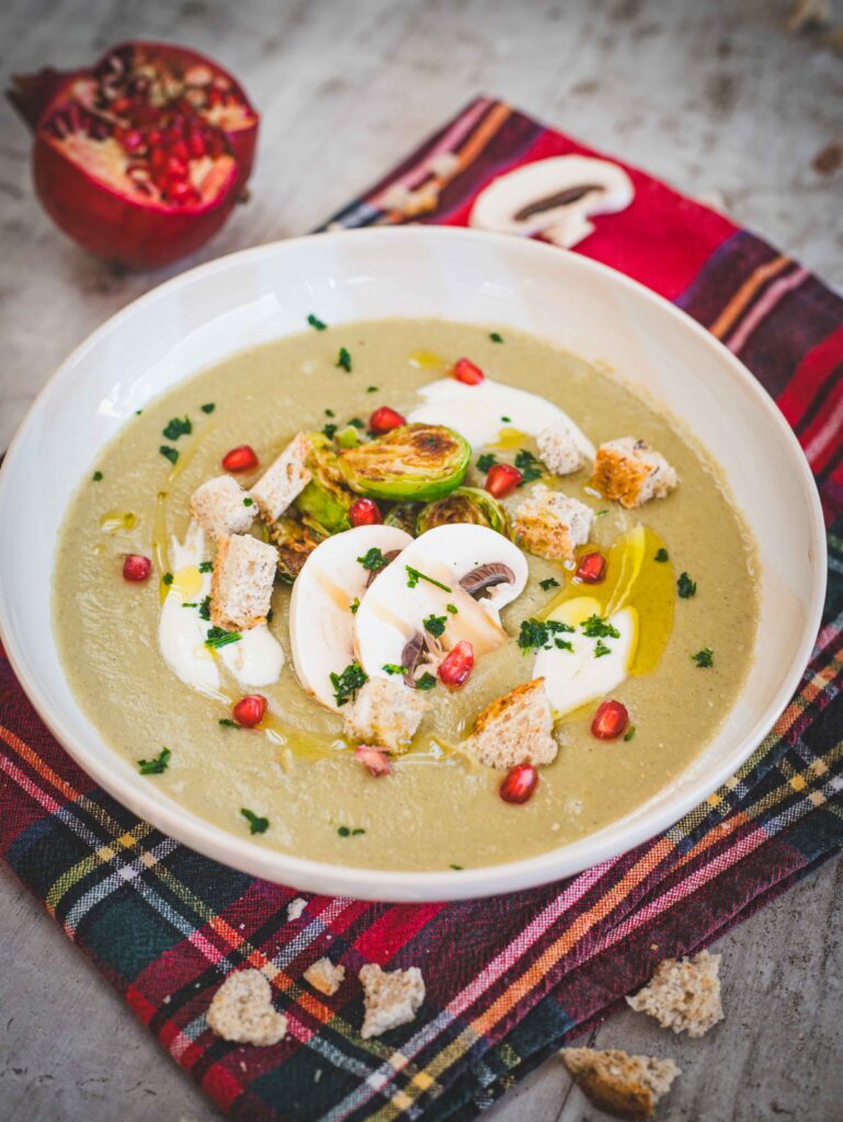 vellutata-funghi-e-cavoletti