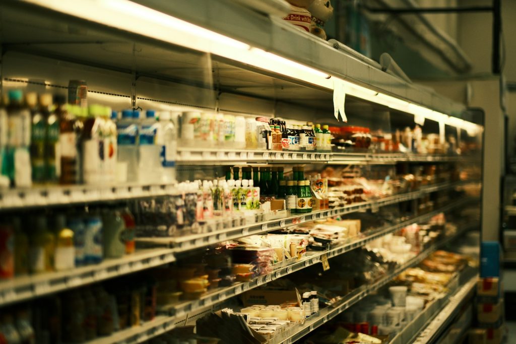 Scaffale di un supermercato